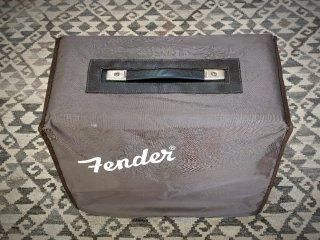 Fender Blues Junior IV Amplificador Guitarra