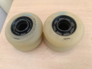 4 Ruedas Powerslide 84A