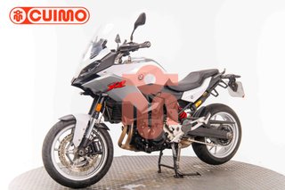 BMW F 900 XR