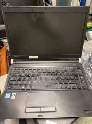 Portátil Toshiba Negro