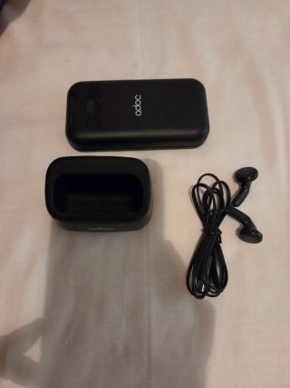Móvil Adoc SC01. Ideal para personas mayores.