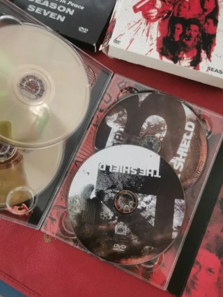DVD The Shield seasons 4, 5, 6