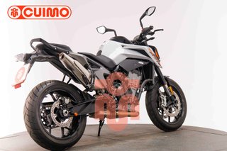 KTM 790 DUKE L