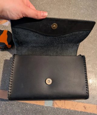 Borsa Alviero Rodriguez con stampa serpente