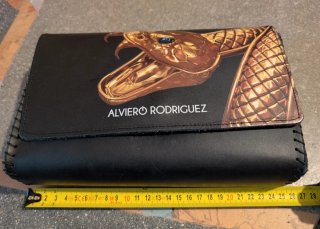 Borsa Alviero Rodriguez con stampa serpente