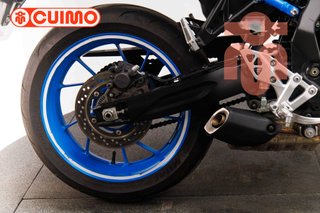 SUZUKI GSX-8S