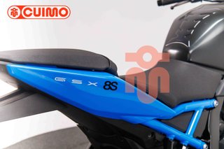 SUZUKI GSX-8S