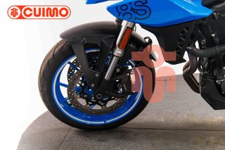 SUZUKI GSX-8S
