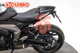 TRIUMPH DAYTONA 660