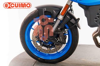 SUZUKI GSX-8S
