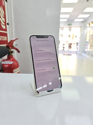 iPhone 12 128GB Blanco Como Nuevo Sin Caja.
