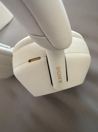 SONY WH-1000XM5