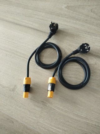 2 Cables Powercon a Schuko 120cm