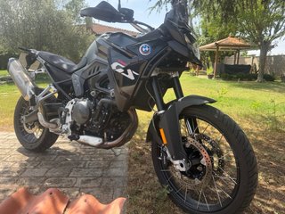 BMW F900GS. cambio o vendo