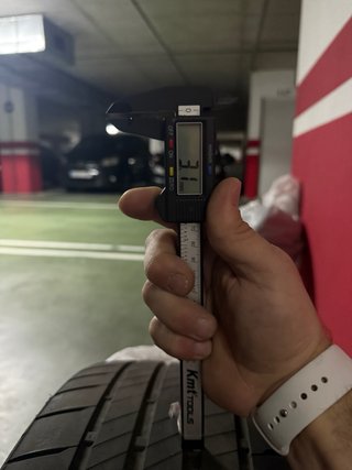 Neumáticos Bridgestone Potenza S005 235/35/19