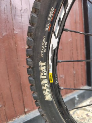YT Capra Carbono Talla S