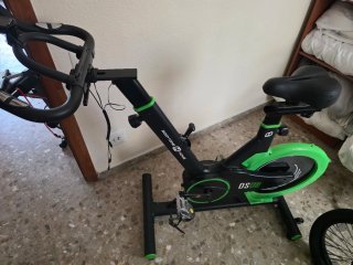 Bicicleta Estática Bodytone DS06