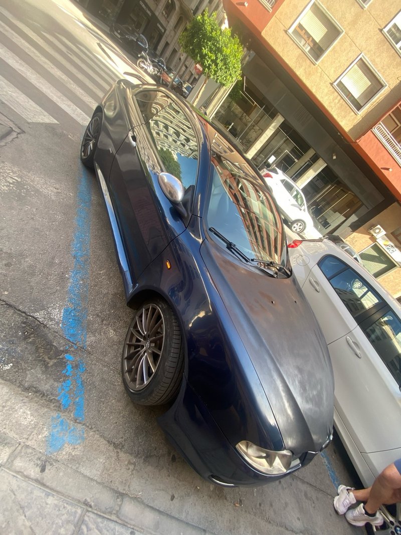 Alfa Romeo GT 2007 - foto 1