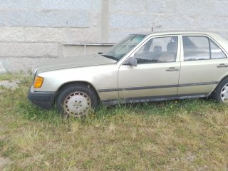 Mercedes-Benz Clase E 1993