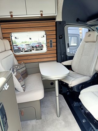 Camper Hymer Canyon S 600 techo elevable 4 plazas
