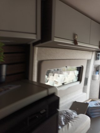 Camper Hymer Canyon S 600 techo elevable 4 plazas