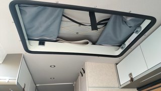 Camper Hymer Canyon S 600 techo elevable 4 plazas