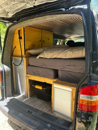 Volkswagen Transporter T5 2004