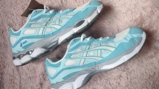 Zapatillas Asics GEL-NYC T 43.5 Nuevas con Tara