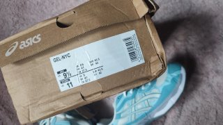 Zapatillas Asics GEL-NYC T 43.5 Nuevas con Tara