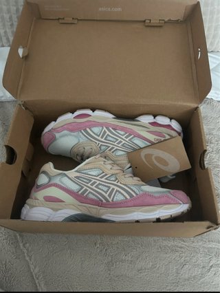 Asics Gel NYC pink