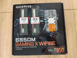 Placa Base Gigabyte B850M Gaming X WiFi + 32GB DDR
