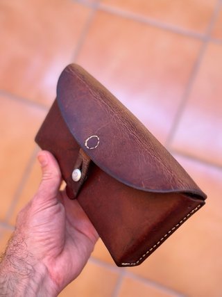 Cartuchera militar suiza de cuero