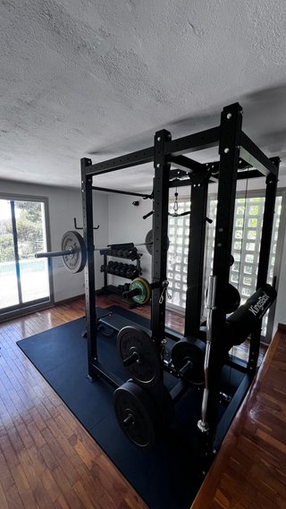 Rack de gimnasio completo