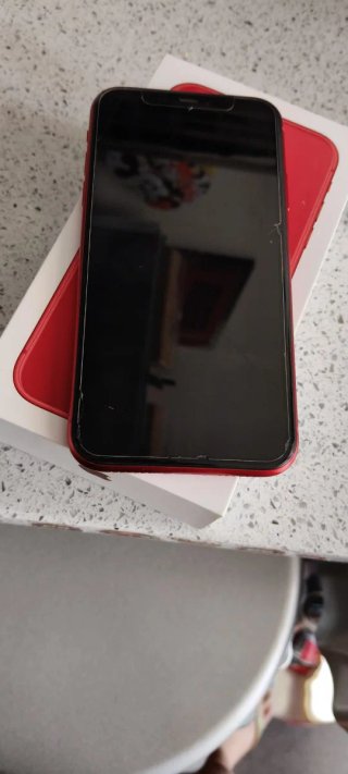 iPhone 11 Rojo