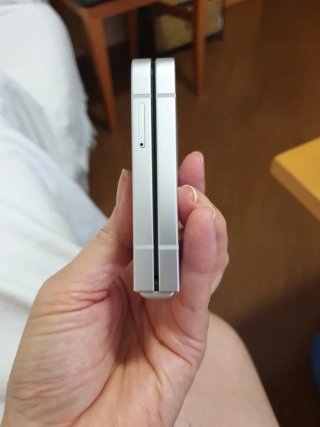 Samsung Galaxy Z Flip 6 Blanco + 4 carcasas