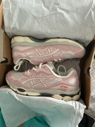 Asics Gel NYC Rose water