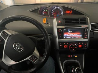 Toyota Verso 2014 como nuevo