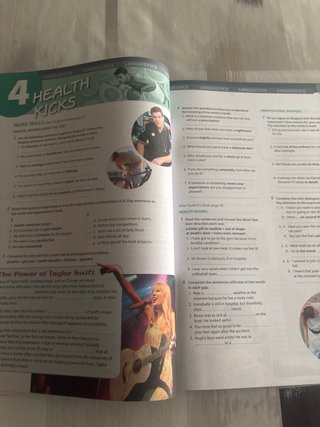 Libro texto+ workbook 2 batxiller