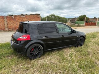 Renault Megane GT