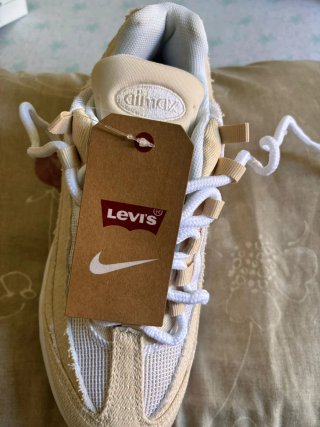 Nike x Levi's Air Max 95 Beige/Blanco