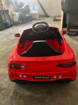 Coche eléctrico infantil ATAA Royal Rojo