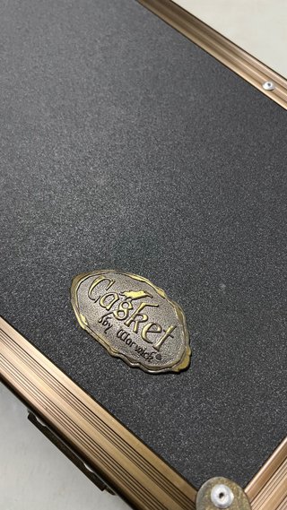 Warwick Coffin Case Original - Estuche Ataúd