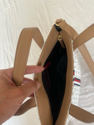 Bolso de mano Tommy Hilfiger