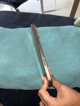 iPhone 16 Pro Max 512GB Dorado