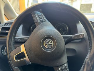 Volkswagen Touran 2012