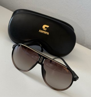 Gafas de sol Carrera negras y marrones