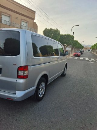 Volkswagen Caravelle 2007
