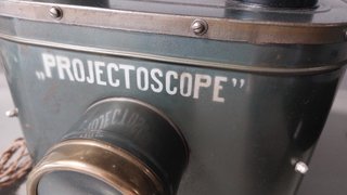 Linterna mágica Projectoscope, año 1920