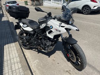 BMW F700GS Adventure Moto con muchos extras