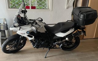 BMW F700GS Adventure Moto con muchos extras